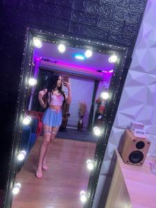 647317757: Chica busca chico en Ibiza