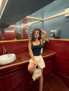 643598189: Chica busca chico en Zaragoza