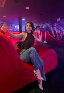 643598189: Chica busca chico en Zaragoza