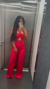610048307: Chica busca chico en La Coruña