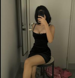 664634514: Chica busca chico en Málaga