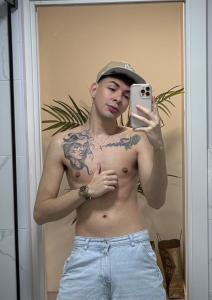 604981520: Chico busca chica en Murcia
