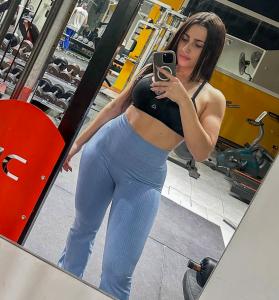 603393414: Chica busca chico en Alicante