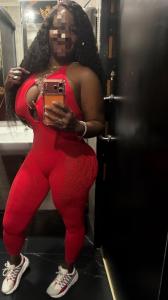 687063487: Chica busca chico en Valencia