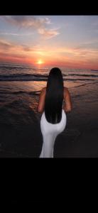 607374017: Chica busca chico en Tenerife