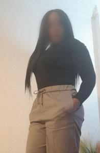 661763073: Chica busca chico en Albacete