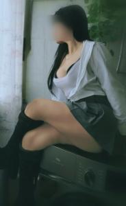 604288646: Chica busca chico en Valencia