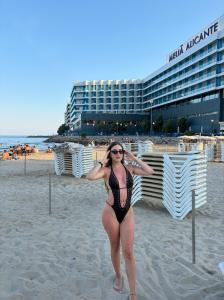 613837070: Chica busca chico en Salamanca