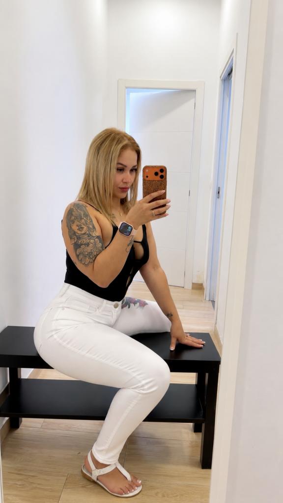 Chica busca chico en Barcelona: 