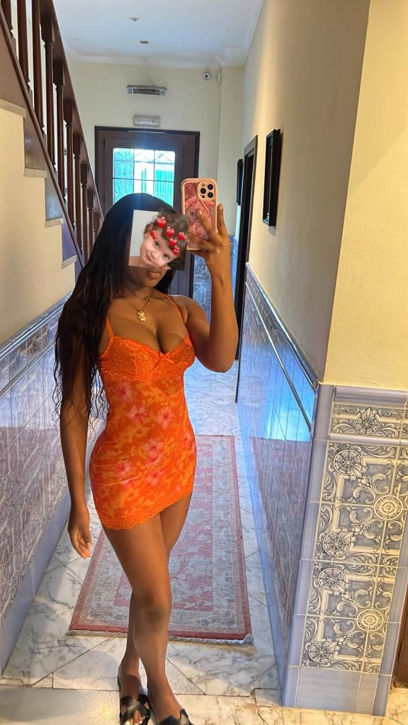 Chica busca chico en Sevilla: 