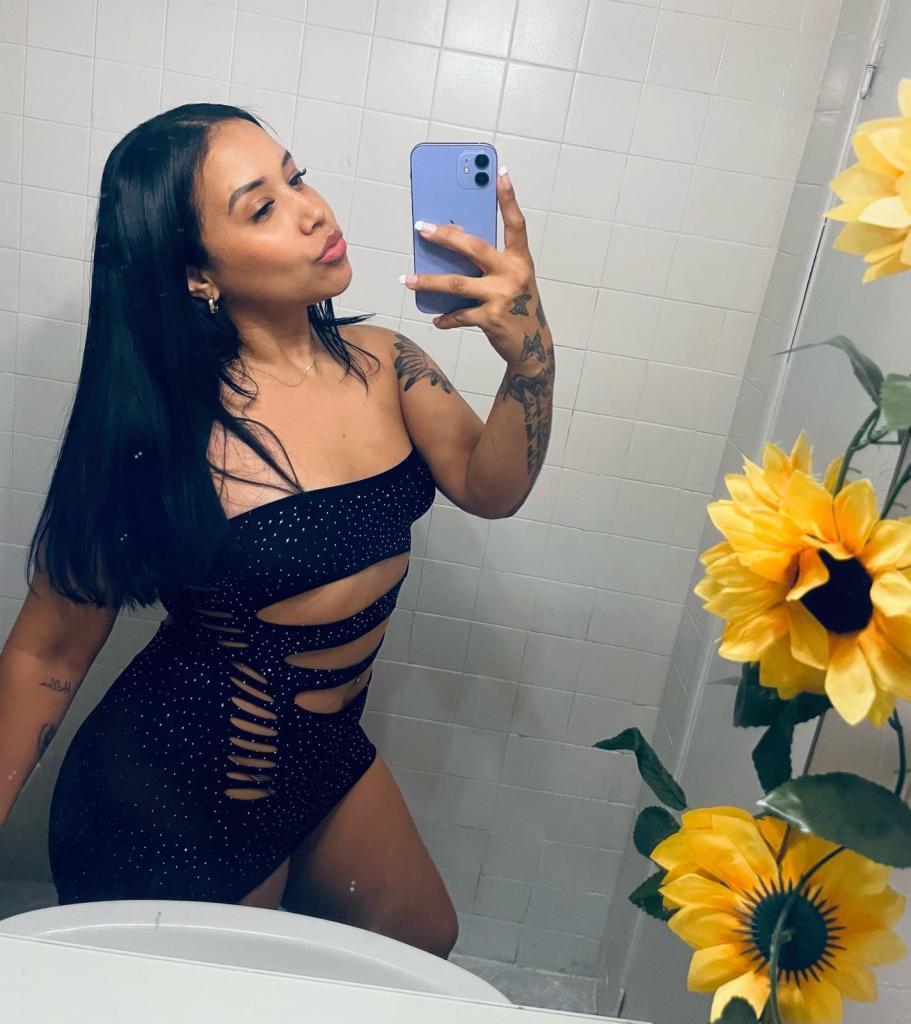 662929535: Chica busca chico en Murcia