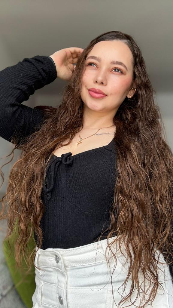 617785781: Chica busca chico en Barcelona