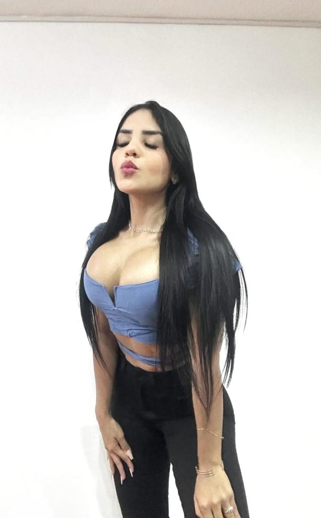 641729690: Chica busca chico en Cádiz