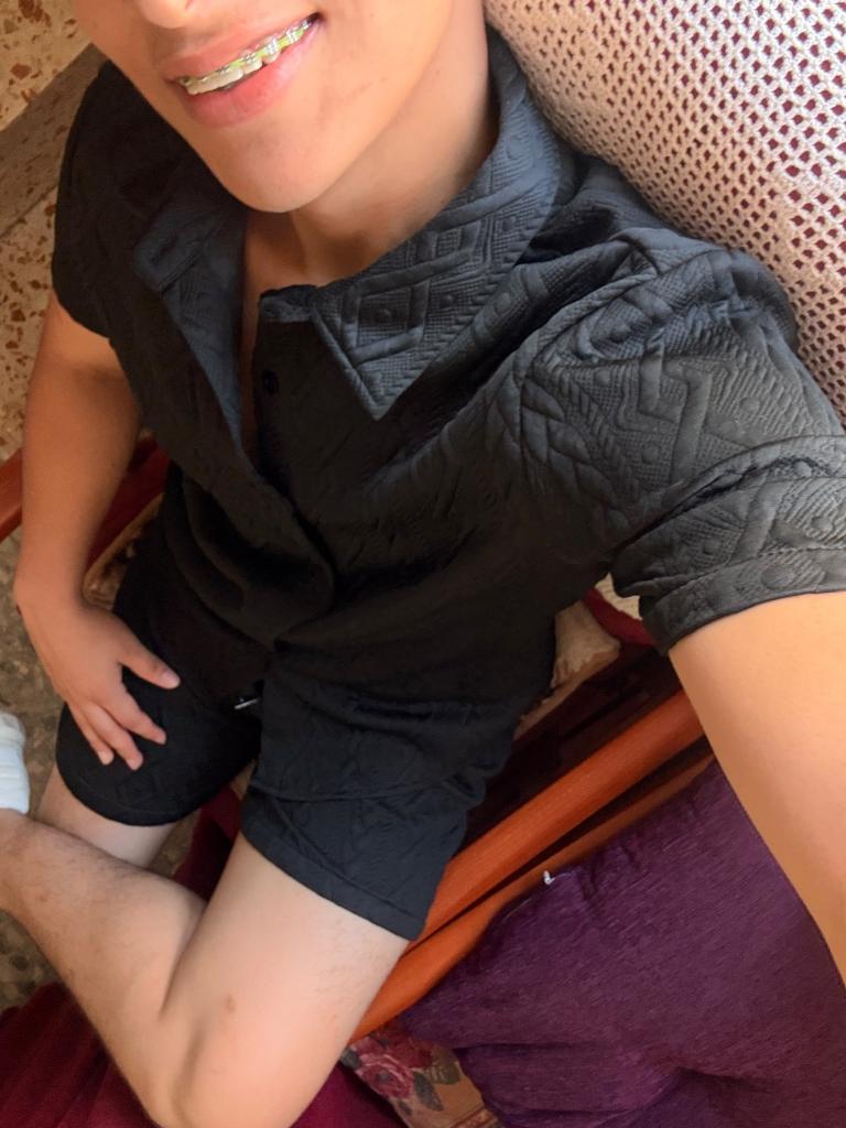 677652473: Chico busca chica en Sevilla