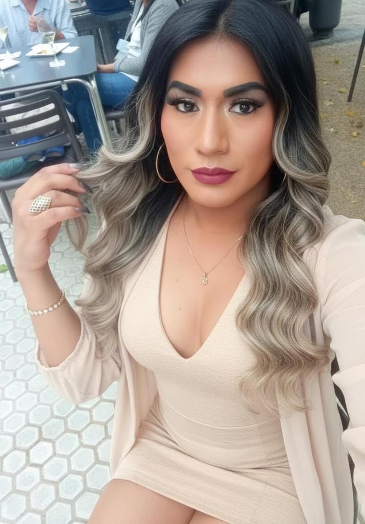 667596615: Transexual en La Rioja
