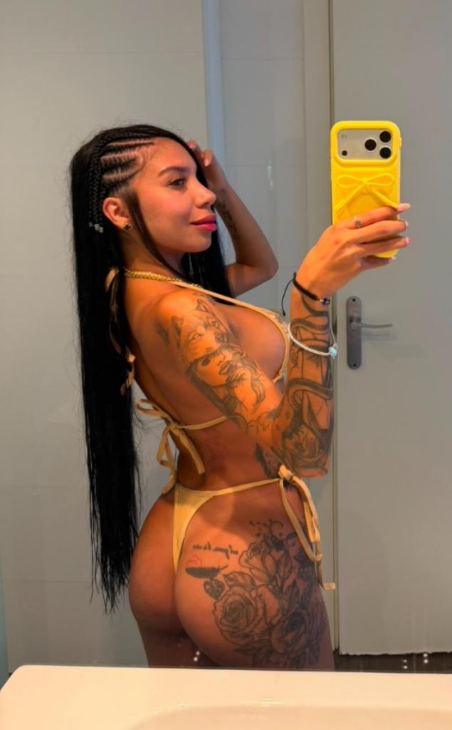 Chica busca chico en Cádiz: 