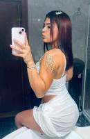 661082279: Chica busca chico en Sevilla