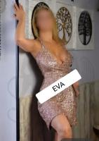 643608208: Chica busca chico en León