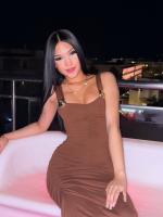 631443241: Chica busca chico en Ibiza