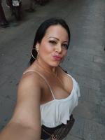 745031884: Chica busca chico en Huesca