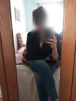 621397839: Chica busca chico en La Coruña