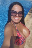 745031884: Chica busca chico en Huesca