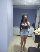 745025148: Chica busca chico en Madrid