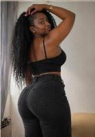 613296788: Chica busca chico en Cantabria