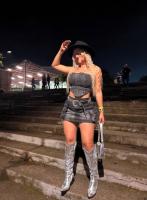 614338584: Chica busca chico en Málaga