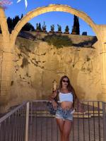 613837070: Chica busca chico en Salamanca