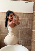 607392217: Chica busca chico en Sevilla