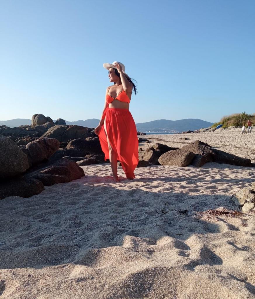 633360443: Chica busca chico en Pontevedra