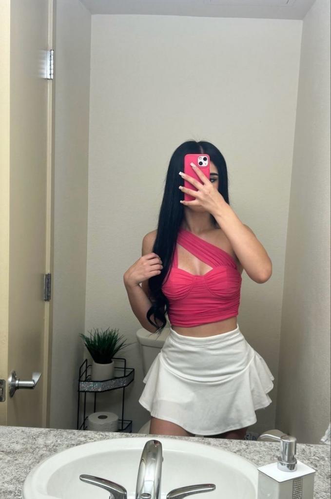 Chica busca chico en Castellón: 
