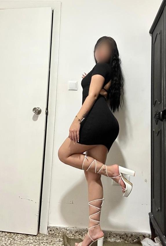 642075805: Chica busca chico en Alicante
