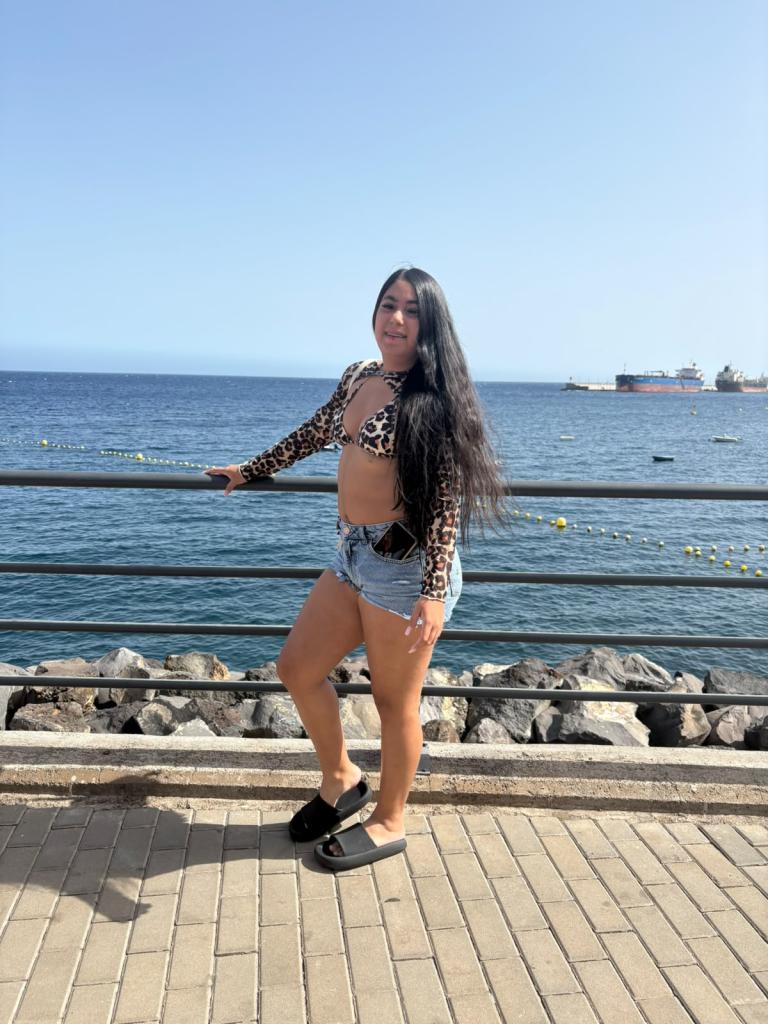 653092591: Chica busca chico en Málaga