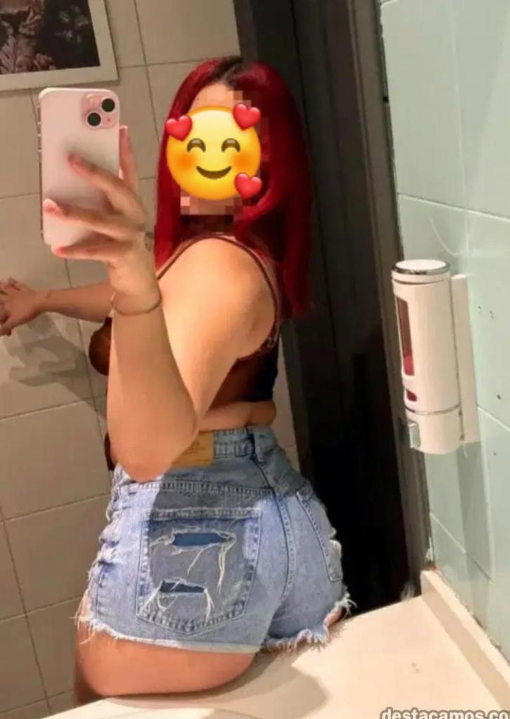 Chica busca chico en Sevilla: 