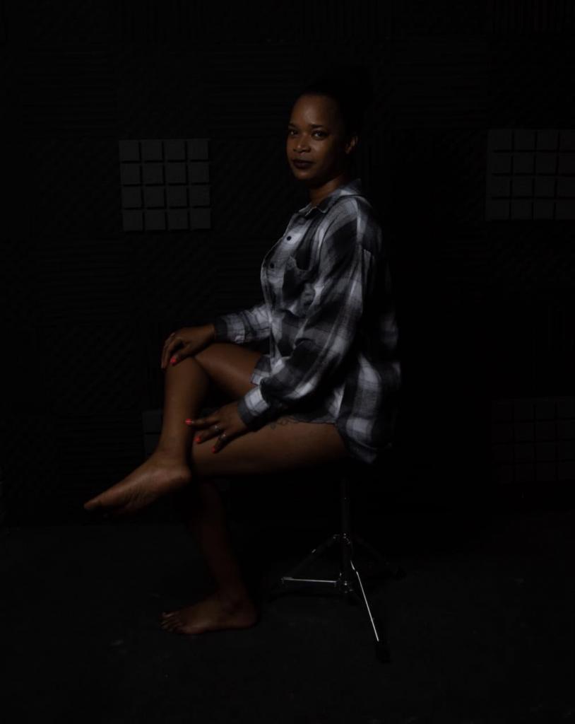613450875: Chica busca chico en Tarragona