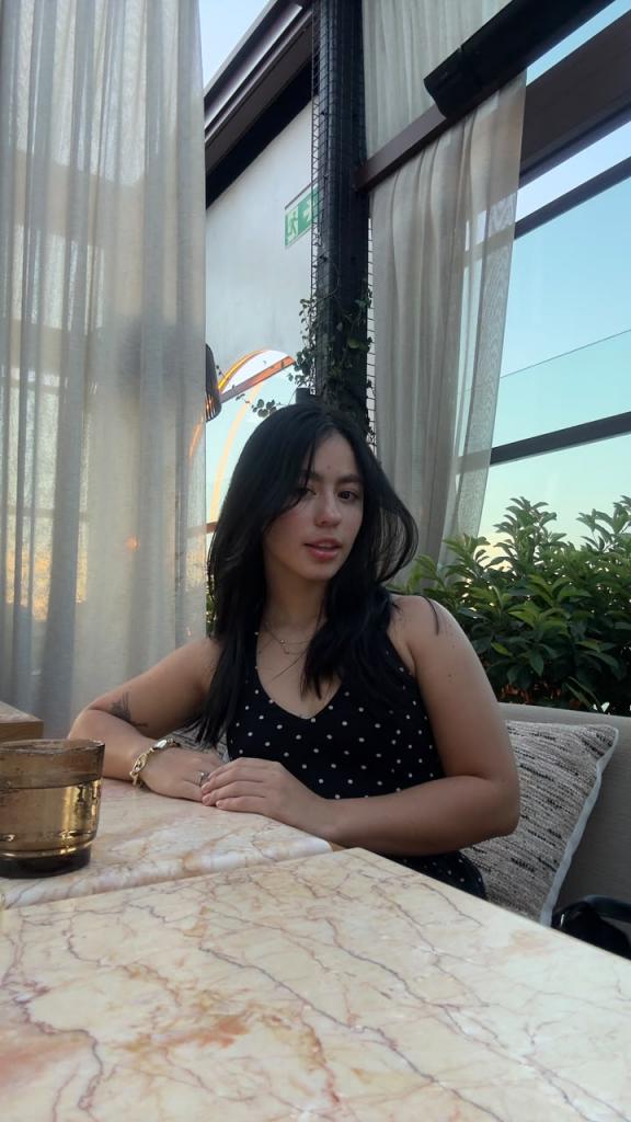 642478629: Chica busca chico en Almería