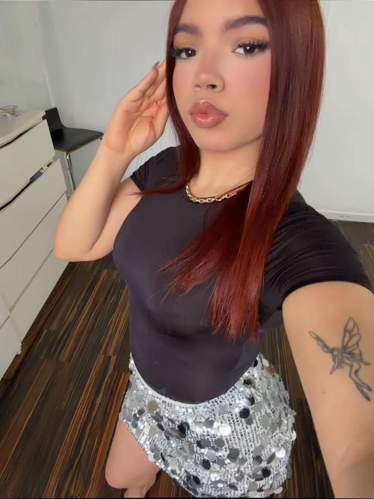 631758503: Chica busca chico en Almería