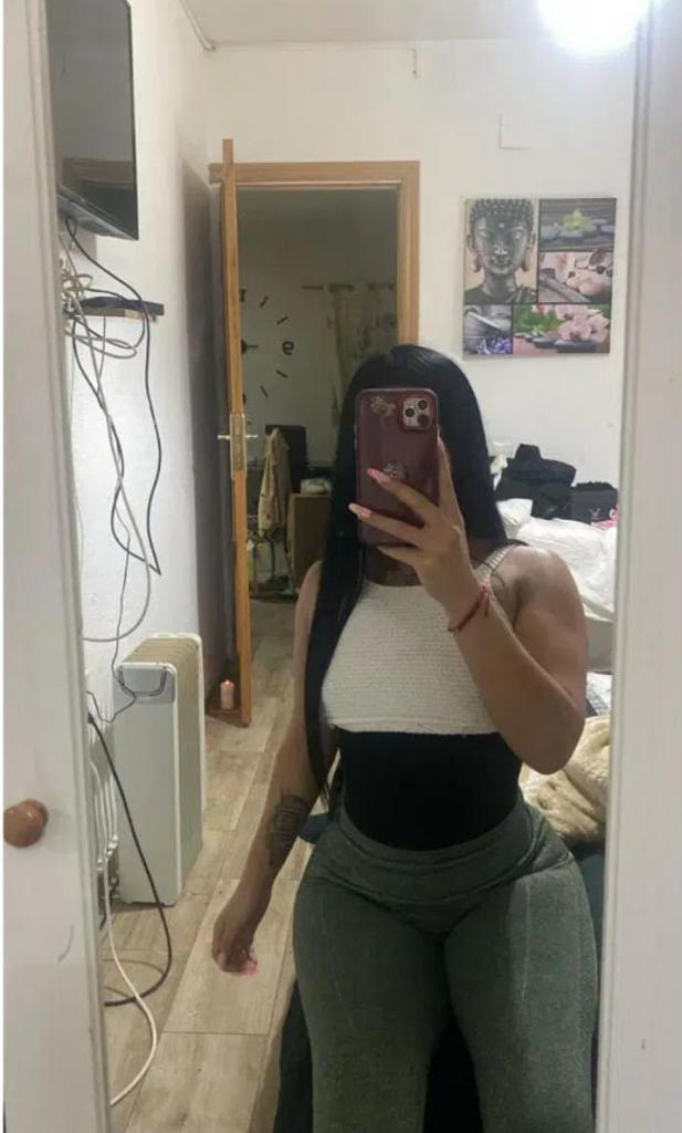 632567427: Chica busca chico en Córdoba