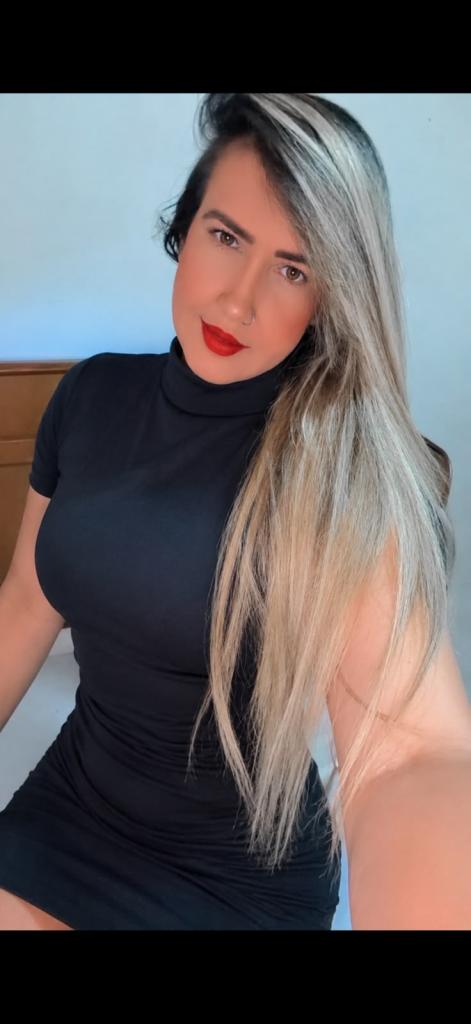 602869741: Chica busca chico en Barcelona
