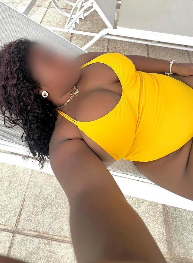 Chica busca chico en Tenerife: 