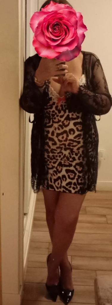 654930299: Chica busca chico en Madrid