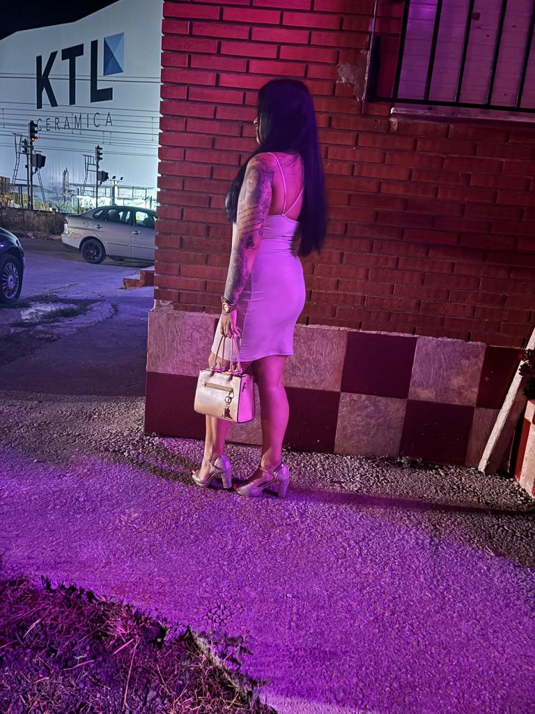 Chica busca chico en Castellón: 