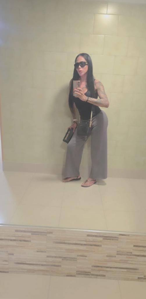 666406984: Transexual en Las Palmas