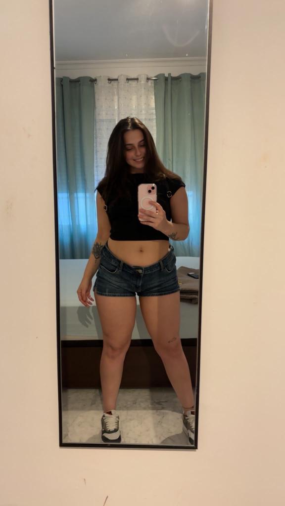 Chica busca chico en Cádiz: 
