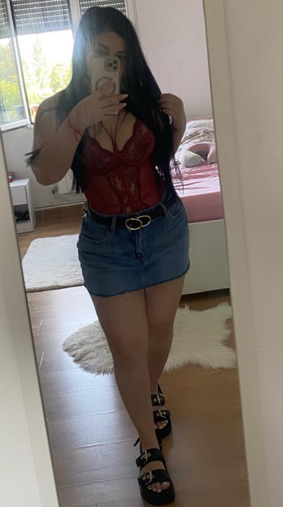675647451: Chica busca chico en Álava