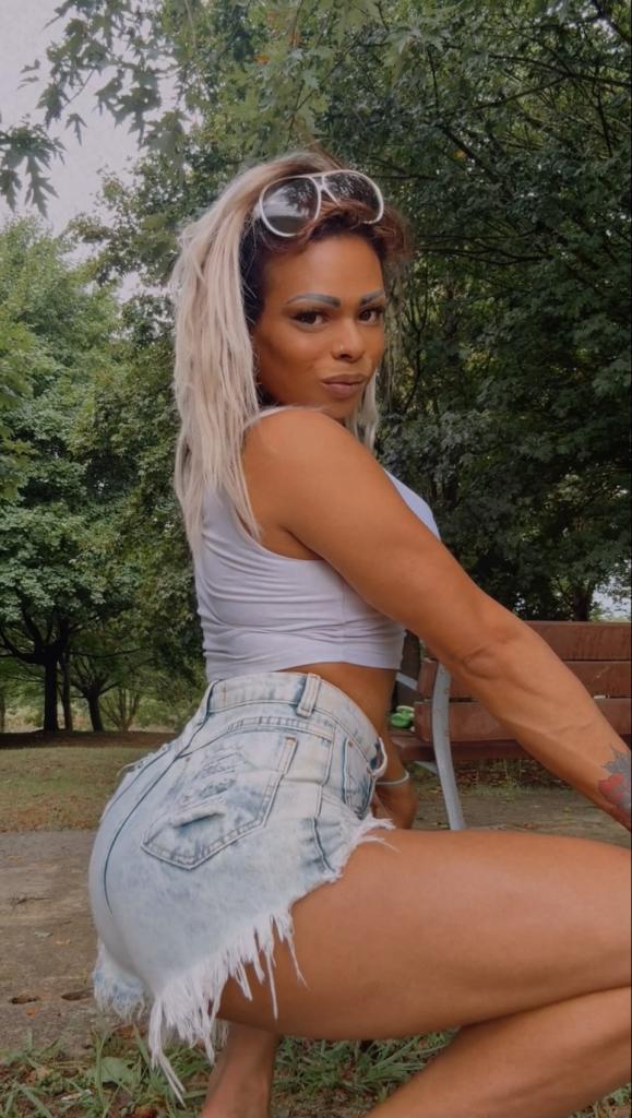 Transexual en La Coruña: Transexuales y Travestis