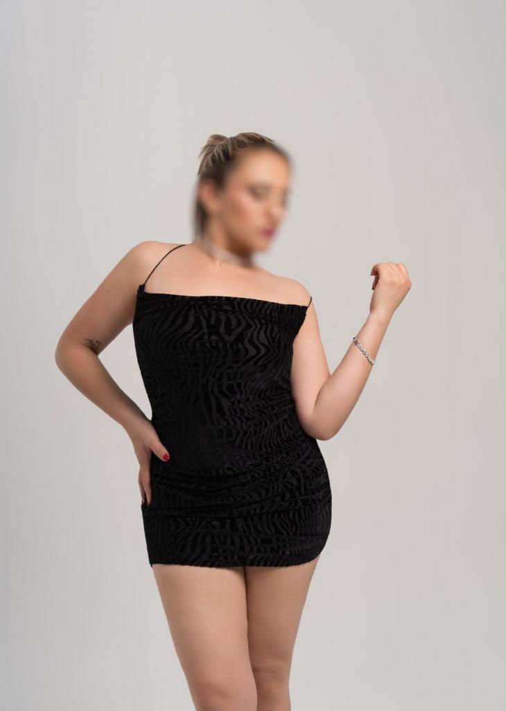 Chica busca chico en Almería: 