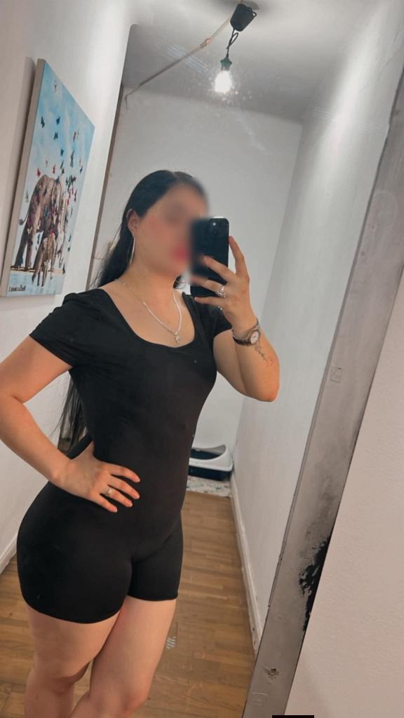 Chica busca chico en Barcelona: 